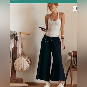 Free People Movement Hot Shot Slit Wide Leg Boho Beachy Pants in Dark Gray Sz S